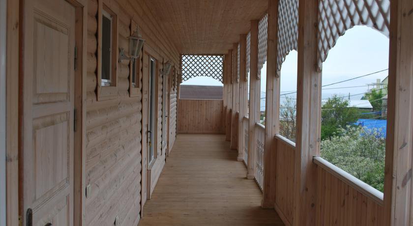 Гостевой дом Chalet Kiparis Орджоникидзе-6