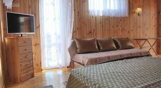 Гостевой дом Chalet Kiparis Орджоникидзе Номер "Стандарт"-7